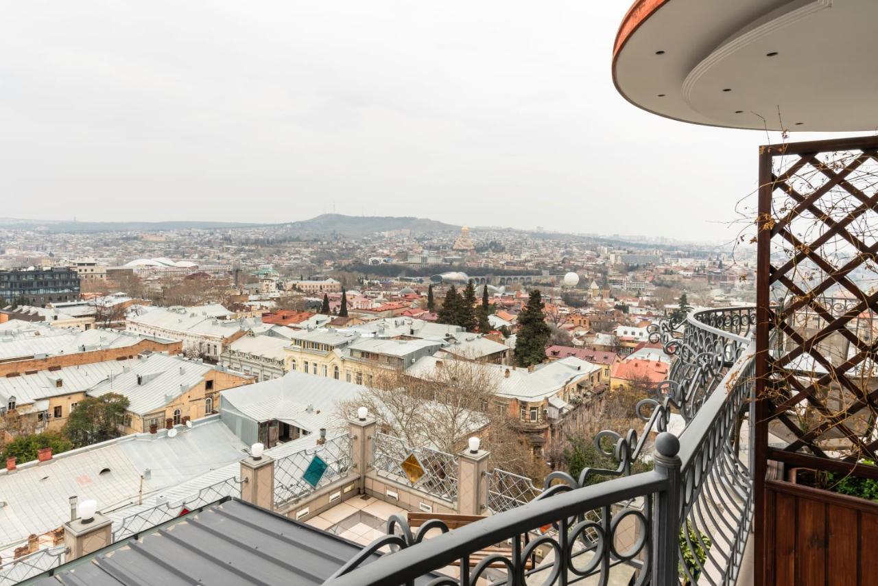 Flower Hotel Tbilisi